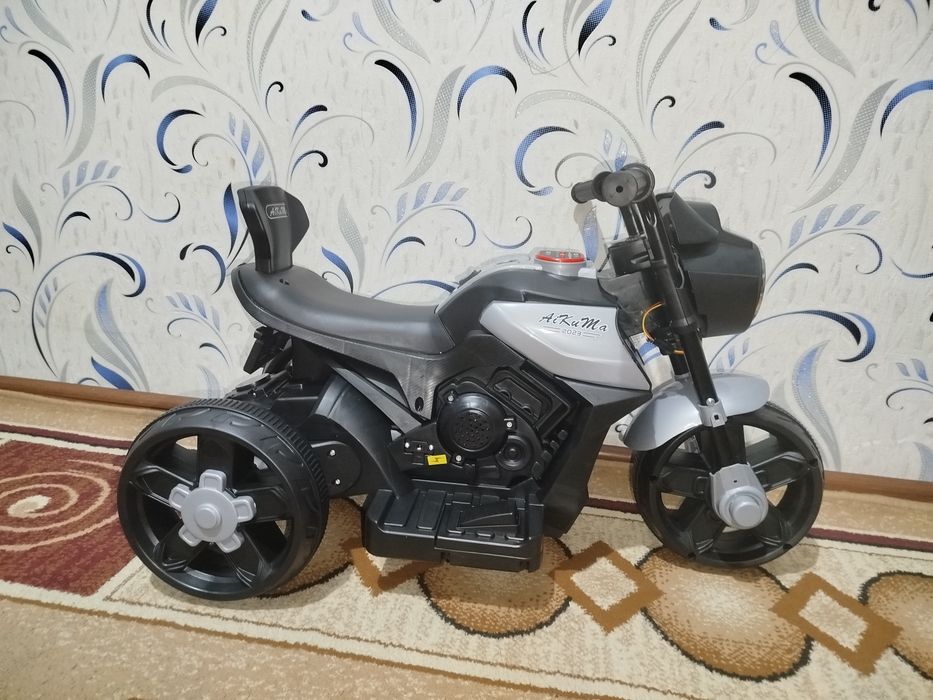 Elektron motosikl bolalar uchun. Yap yangi.