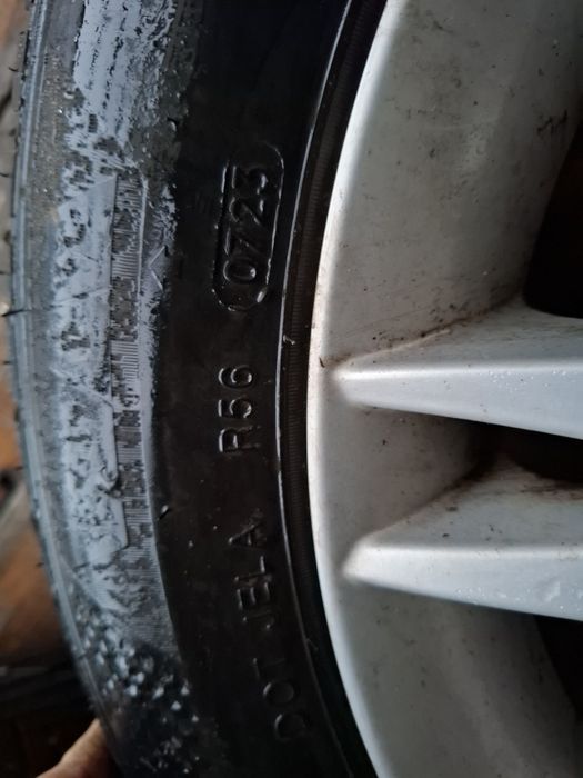 Roti jante+cauciucuri 195/55/R 15, dot 2023 M+S  iarna,seat ,vw, audi,