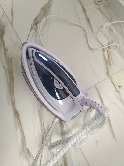 Stație de călcat Tefal