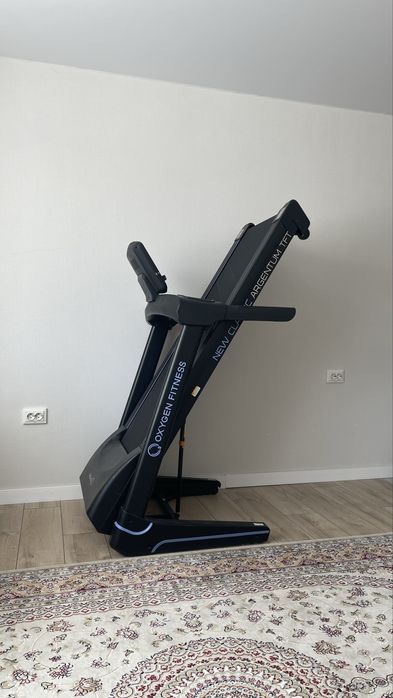 Продам беговую дорожку