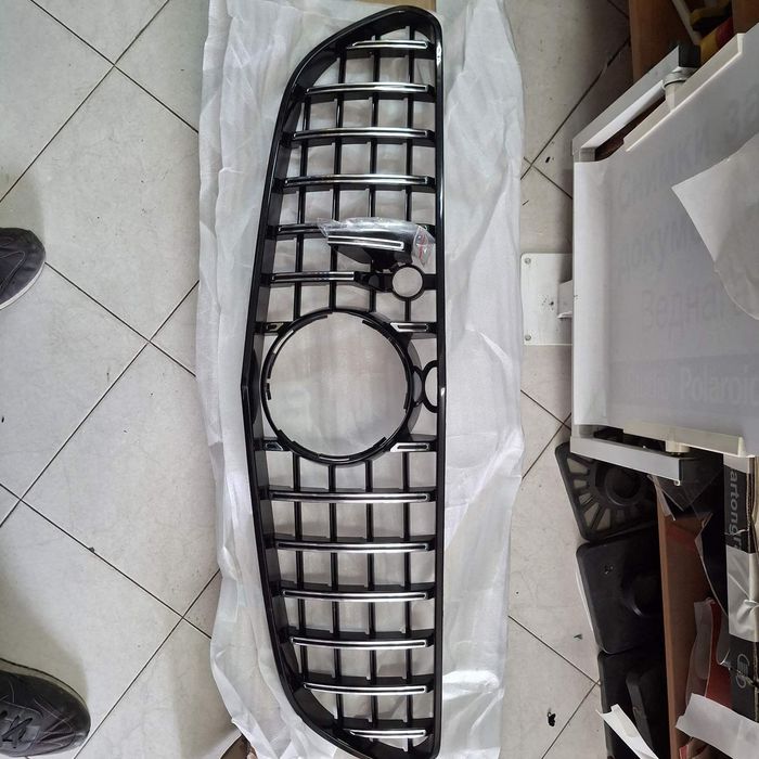 Предна решетка gt за мерцедес s s63 coupe w217e