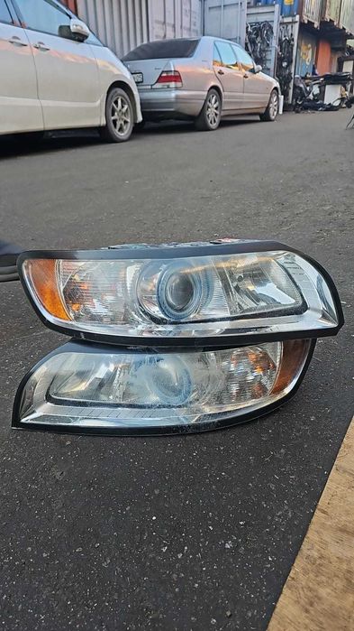 Фары на Volvo S40