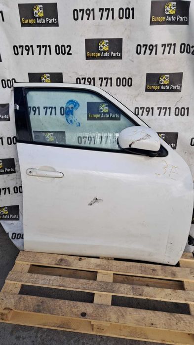 usa dreapta fata goala Nissan Juke an 2011