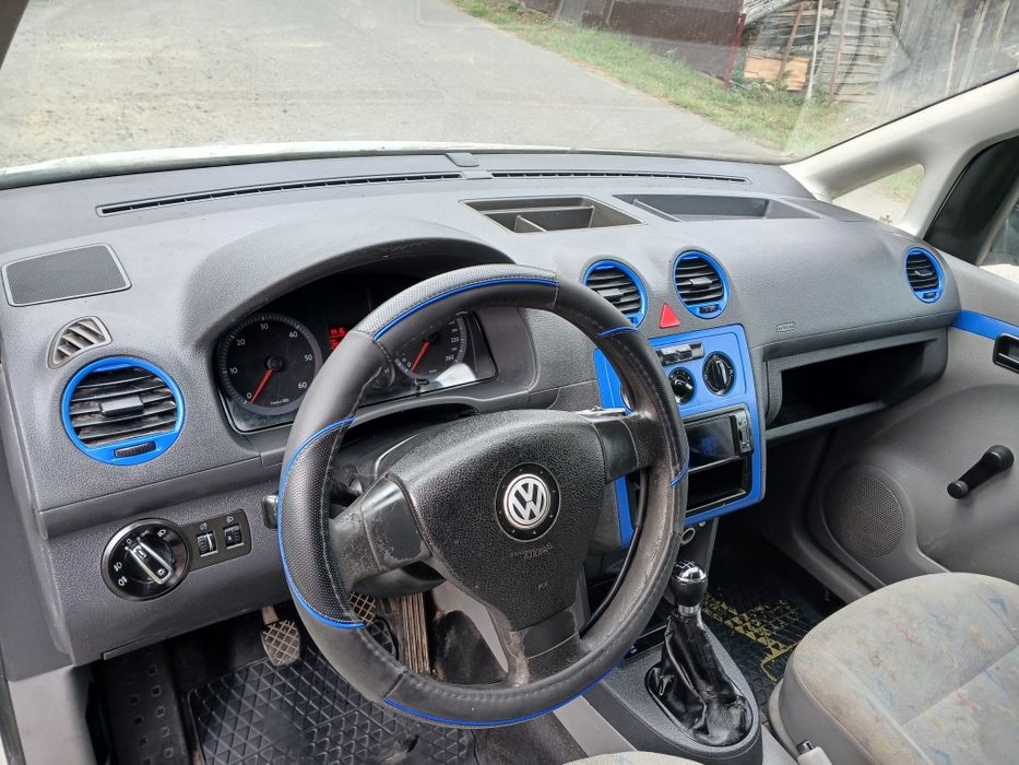 Vw Caddy maxi 2008 care merge la muncă nu la poze