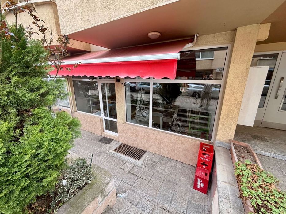 Дава се под наем Магазин в София, Хладилника - 50 кв.м за 648.21 € - Снимка #1