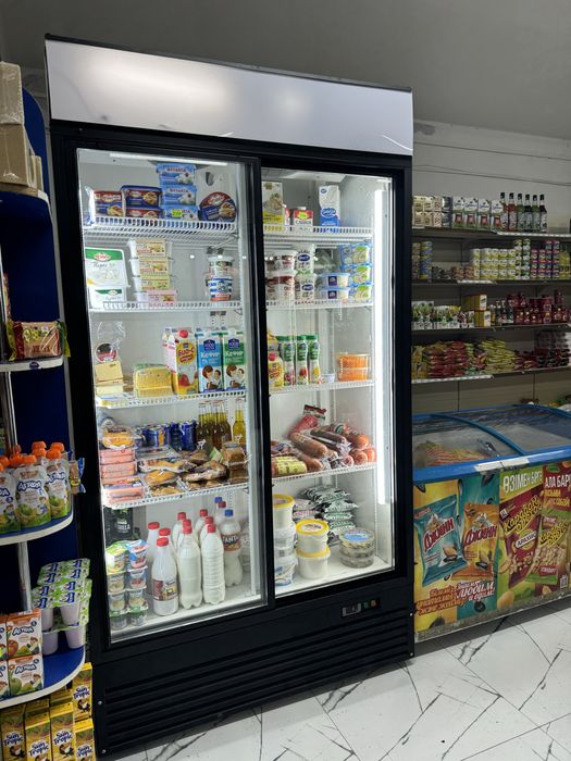 Витринный холодильник