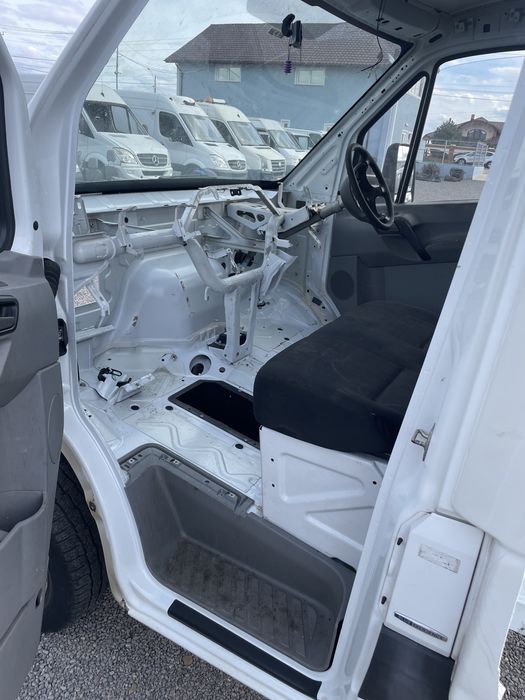 Cabina /sasiu Mercedes Sprinter 906 Lungime 4.15m