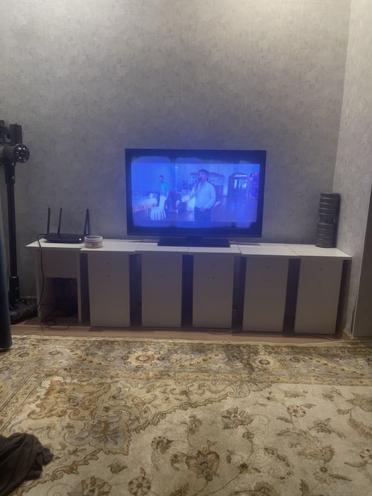 Отдам телевизор цветной 5000