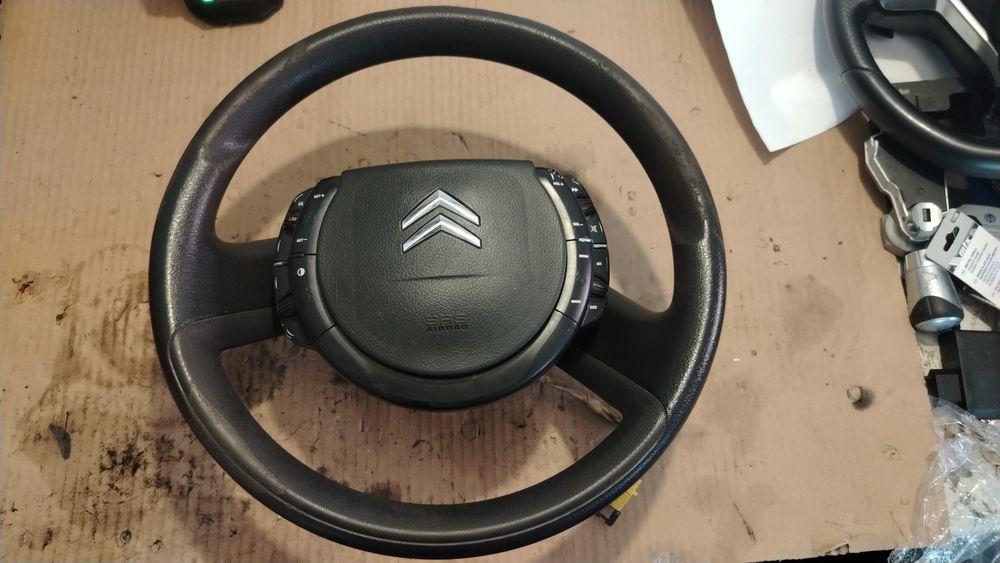 Волан Ситроен Ц4 / Citroen C4