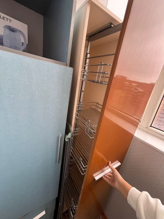 Диваны,шкаф продам