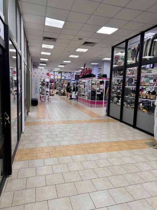 Продам бутик в Квазаре