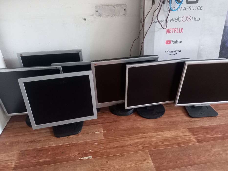 Монитор 19 Асер в хорошем состоянии