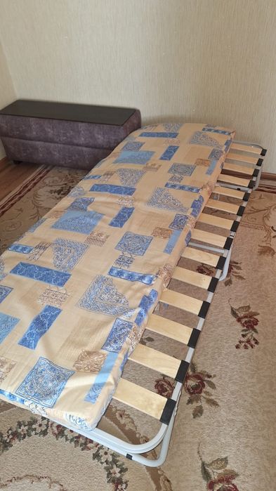 Раскладушка с матрасом новая