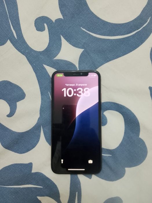 продаю айфон хс срочно