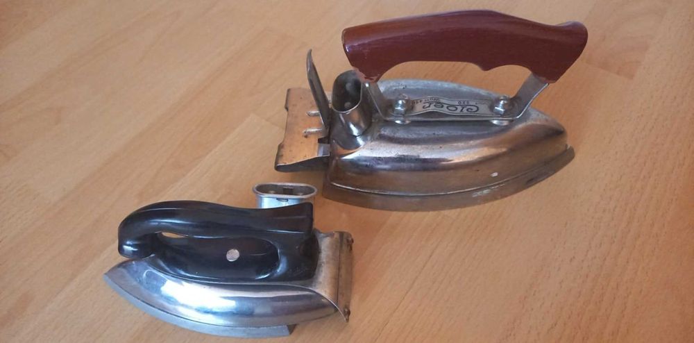 Продавам стари ютии.