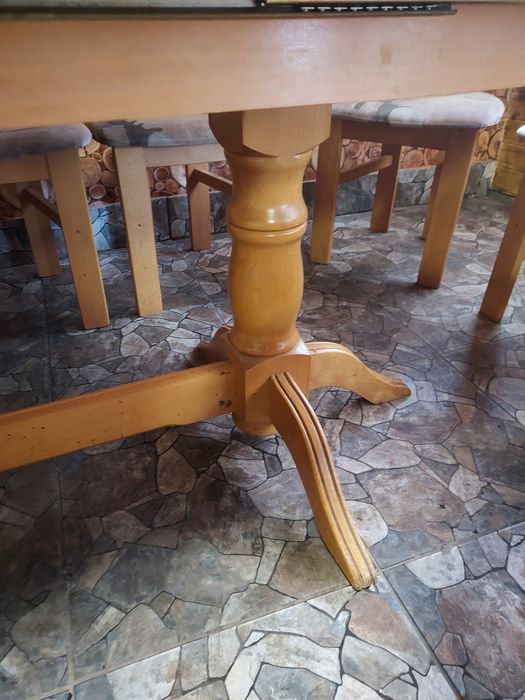 Трапезна маса и 6 стола