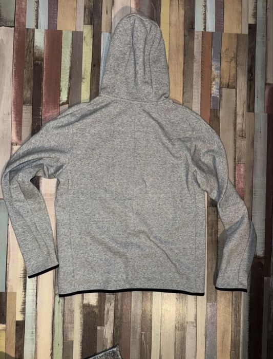 Hanorac Nike Tech Gri L Nou