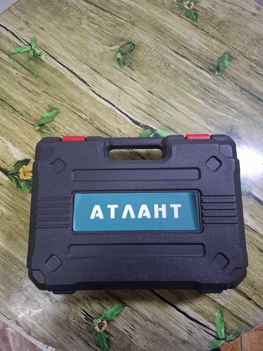 Foarfeca Vie Electrica ATAAHT cu 2 Acumulatori 21V