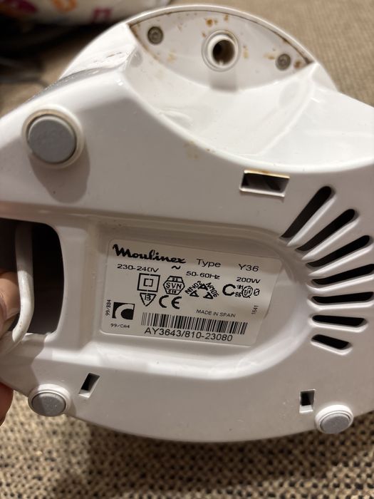 Aparat elecrocasnic storcator fructe-legume, Moulinex