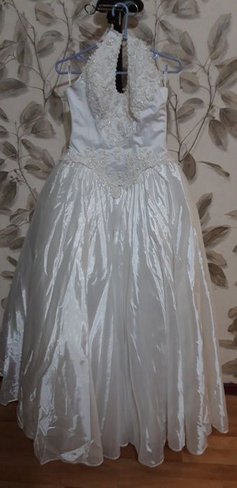 Свадебные платья