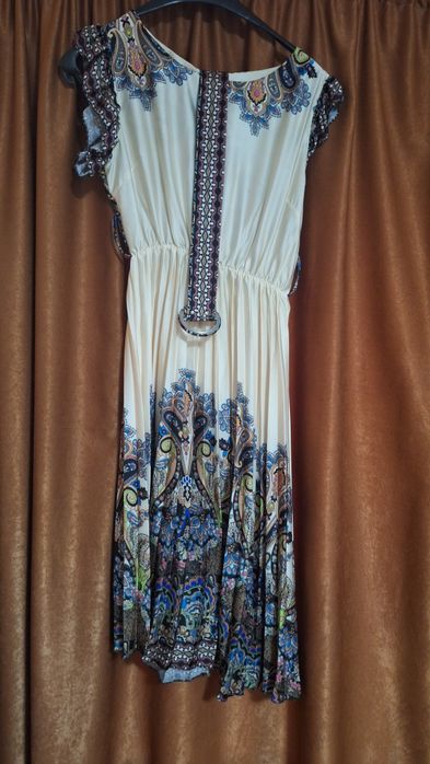 Vând rochie eleganta