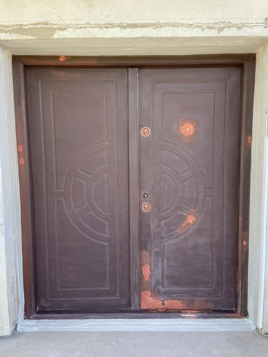 Colantat - vopsit - usi - int - ext