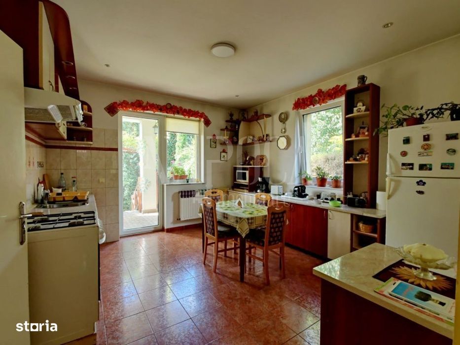 Casa 10 camere de vanzare in Grigorescu, Cluj Napoca