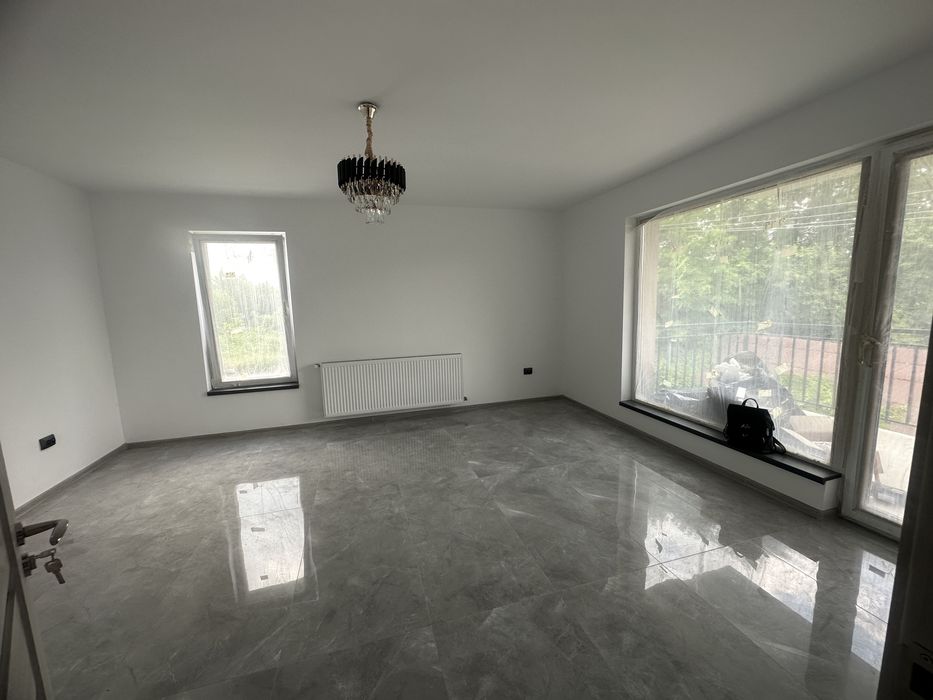 Apartament 2 camere NOU, nelocuit + 2 locuri parcare