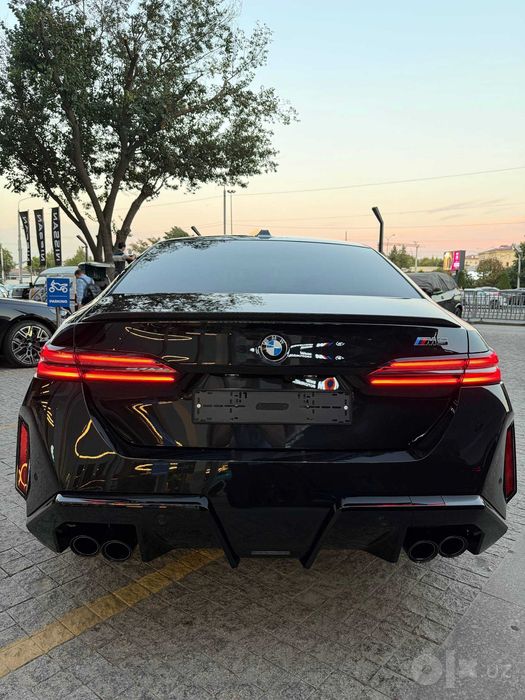 Продам BMW M5 G90