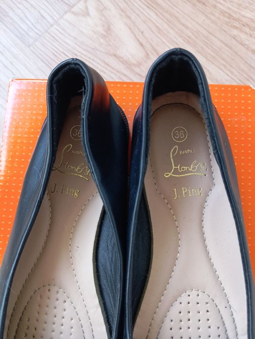 Обувь на девочку