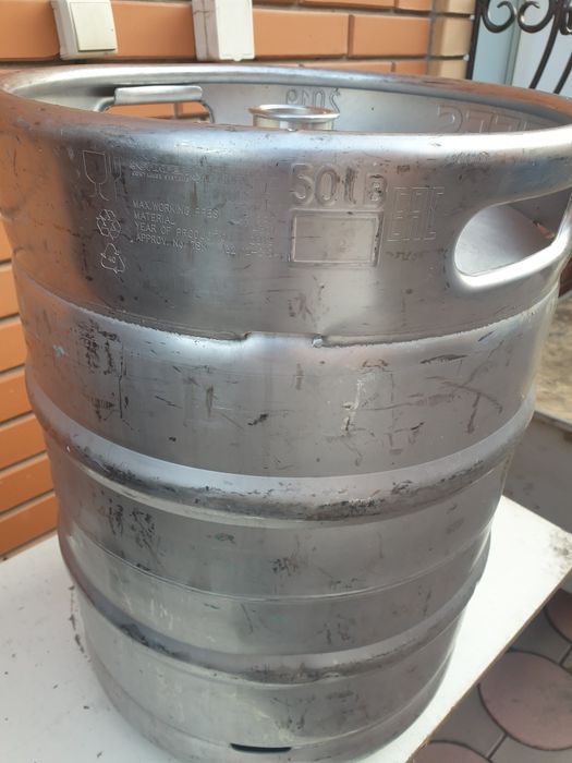 Продам кегу EFES