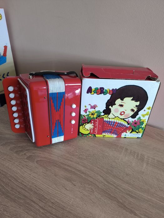 Детски акордеон нов