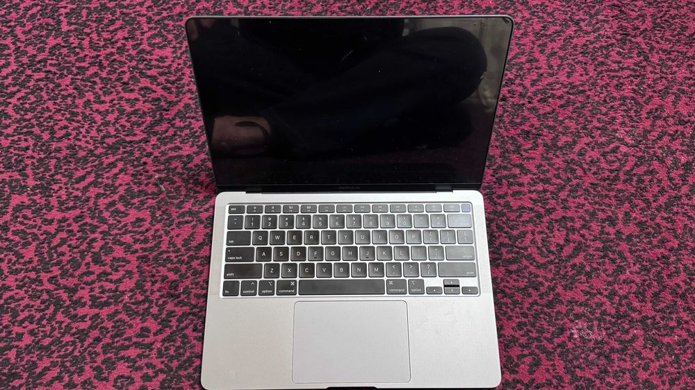 Macbook Air 2020