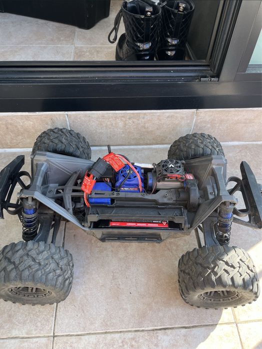 Traxxas MAXX rc car/рс количка