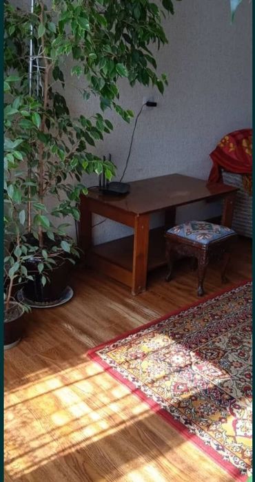 Сдаётся квартира на Чиланзаре 25квартале 1ком  семье, одиночкам 300 уе