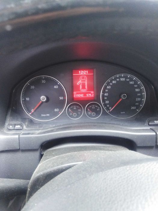 Фолксваген Голф Плюс ТДИ 105 к. с