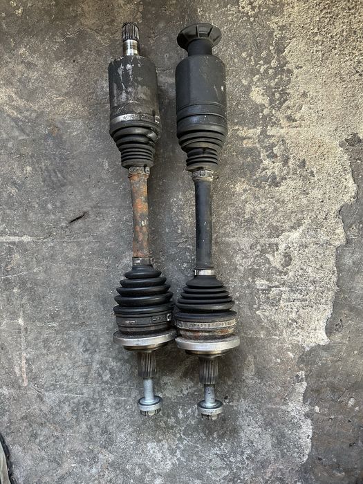 Предни полуоски Mercedes E280 4 Matic W211 A642