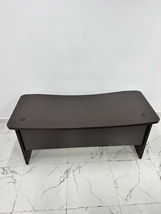 Стол руководителя, офисная мебель