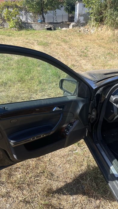 Mercedes Benz w203 C220cdi на части