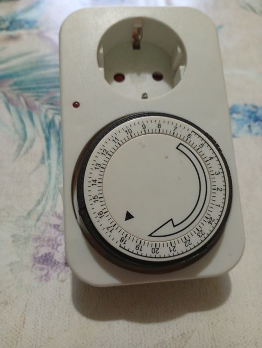 Priză programabilă mecanică 16A/230V