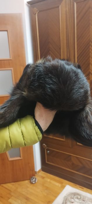 Продавам мъжки калпак, естествена кожа