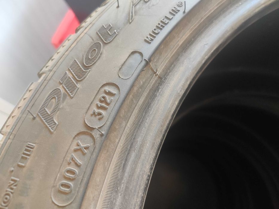 2бр.зимни гуми 315/35/20 Michelin