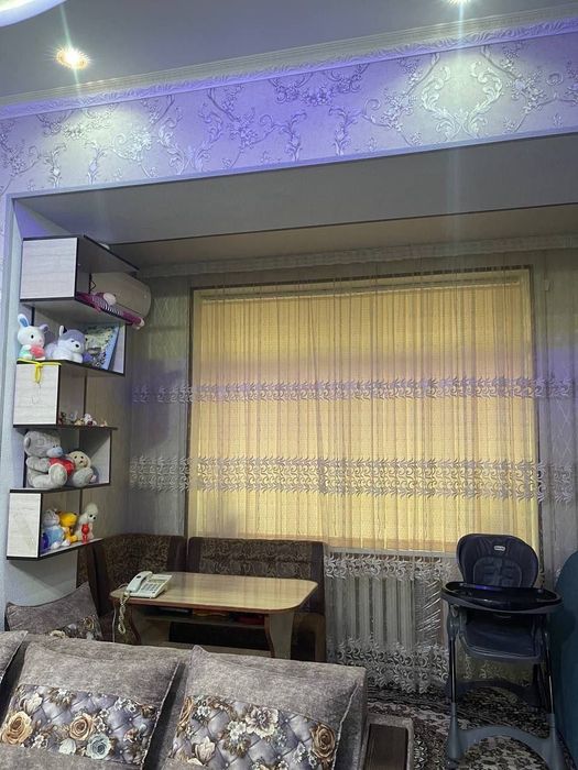 Сдается 2х комнатная квартира
С обстановкой ЛЮКС
В горде Алмалыке