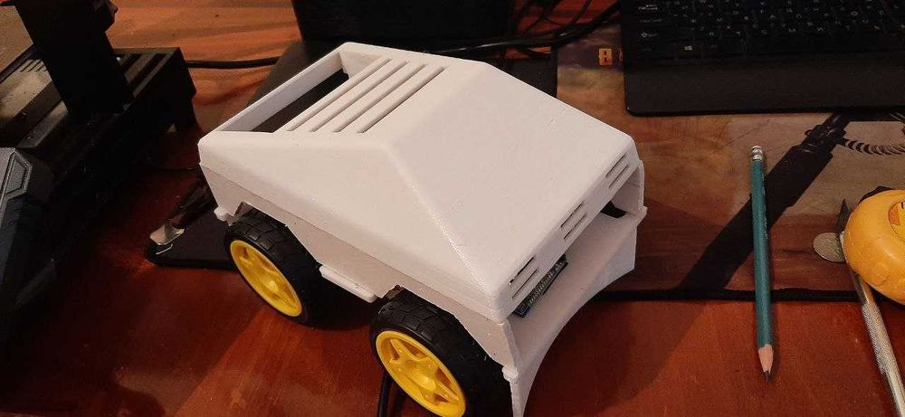 Robot Futbol sotiladi  | Продаётся ручной робот для  Робофутбол