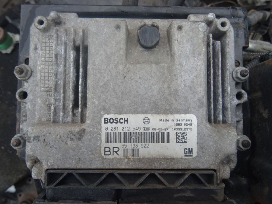 Vand Calculator Motor Opel Zafira 1.9 CDTI 120CP Z19DT din 2007 cod: 0281012549
