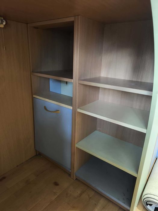 Подарява се детско легло