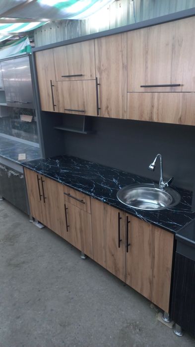 Kuxinniy mebel tayyor skidkada