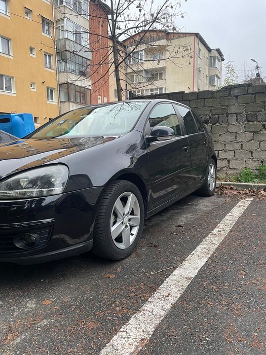 De vânzare Golf 5