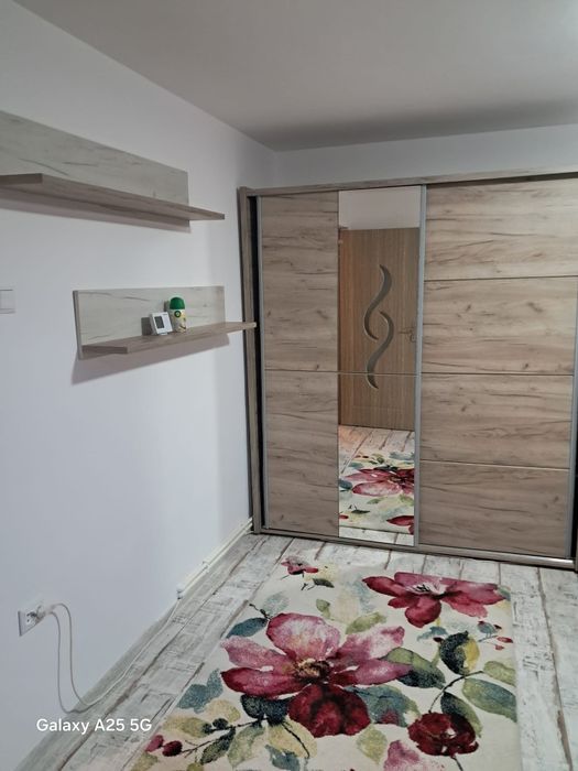 Inchiriez Garsoniera