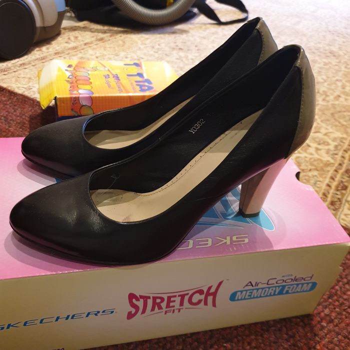 Продам туфли 39 размер